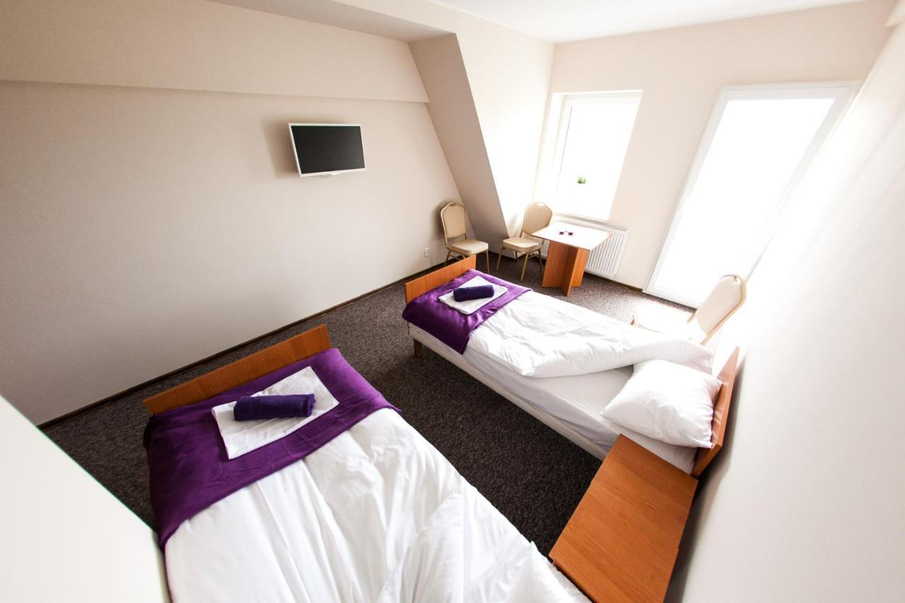 Lawendowy Ogrod Hotel Brzeg Luaran gambar